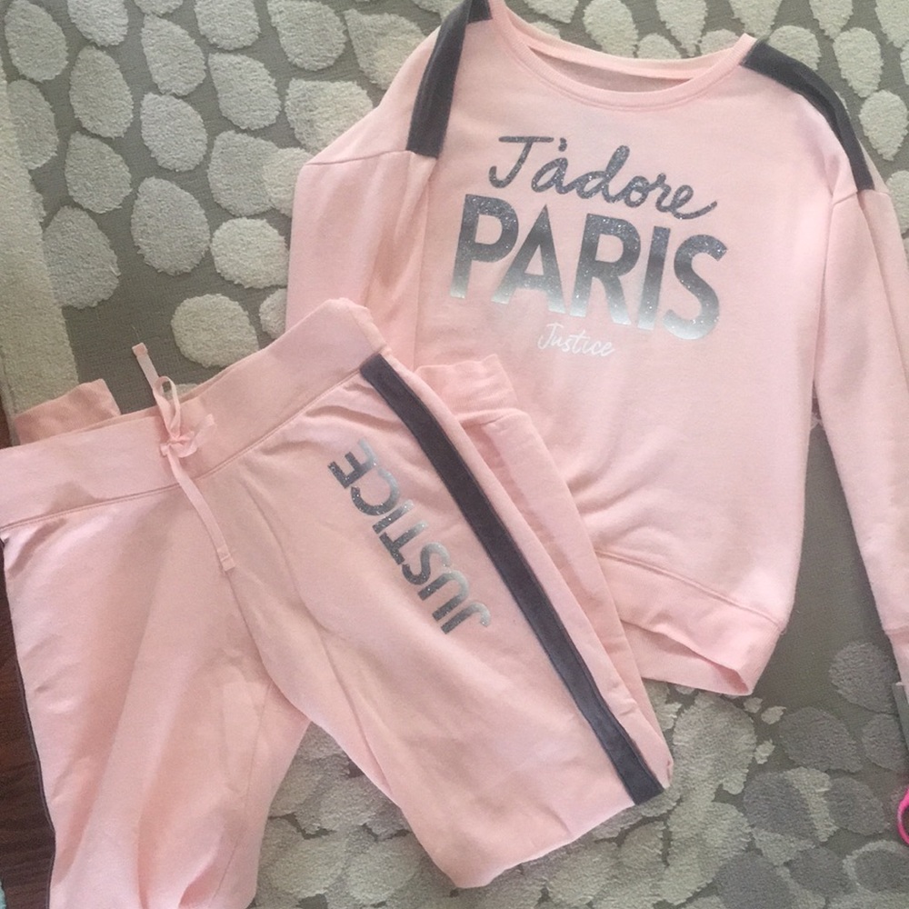 Justice sweatshirt and sweatpants set brand new!!